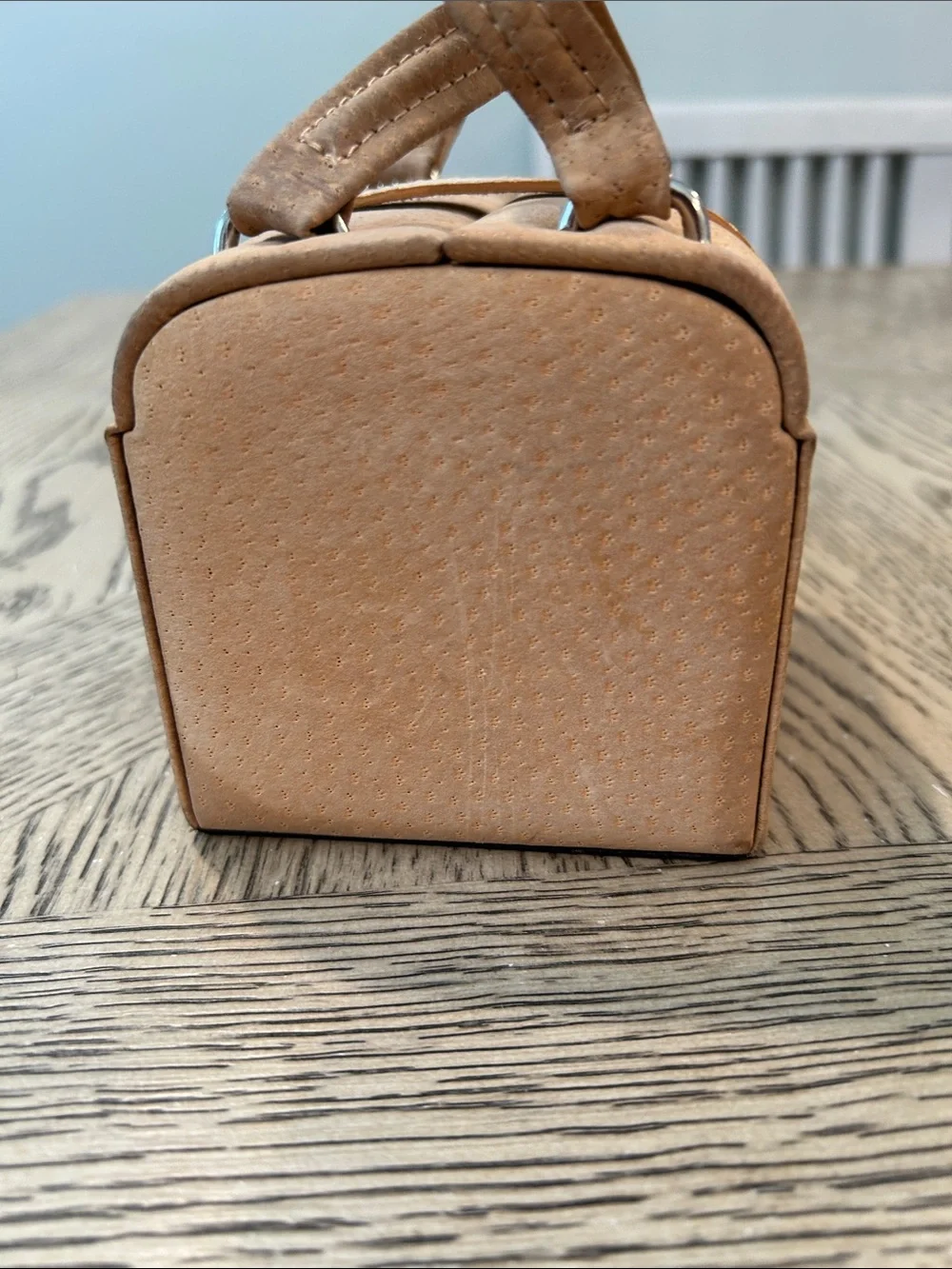 Jasmine La Belle cosmetic/ jewelry box bag.